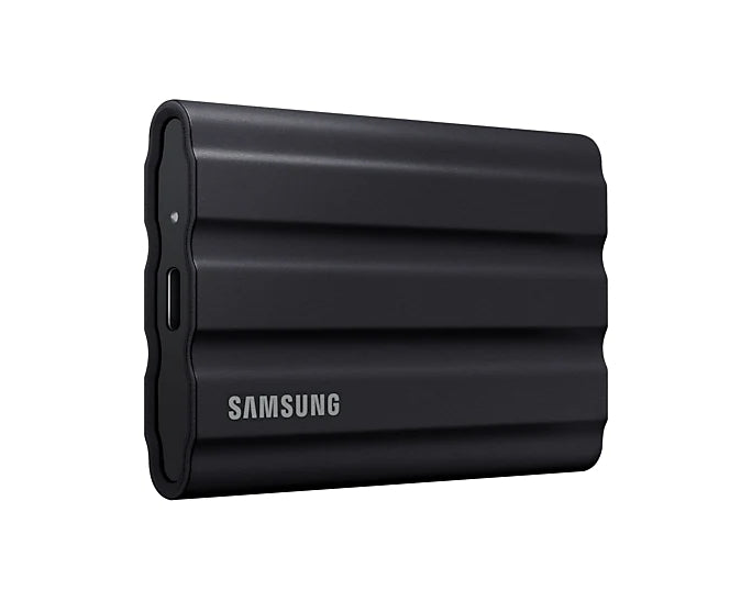 Твърд диск, Samsung Portable NVME SSD T7 Shield 1TB , USB 3.2 Gen2, Rugged, IP65, Read 1050 MB/s Write 1000 MB/s, Black