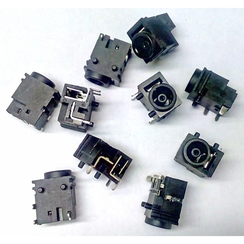Букса за лаптоп (DC Power Jack) PJ022 Samsung V10 V15 V20 V25 X05 X10 X15 X20 VM6000 (5.5x3.0)