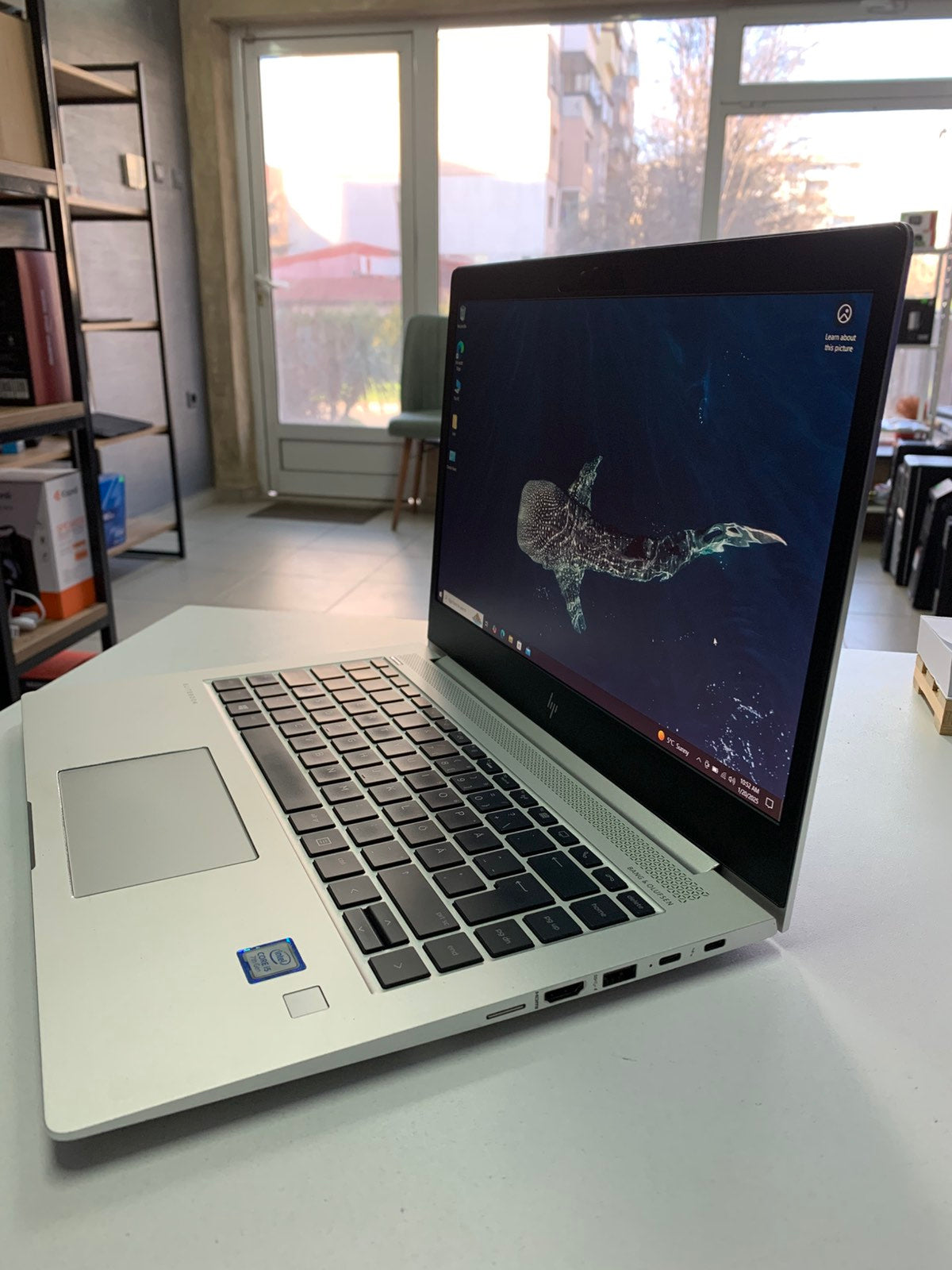 Реновиран лаптоп HP EliteBook 1040 G4