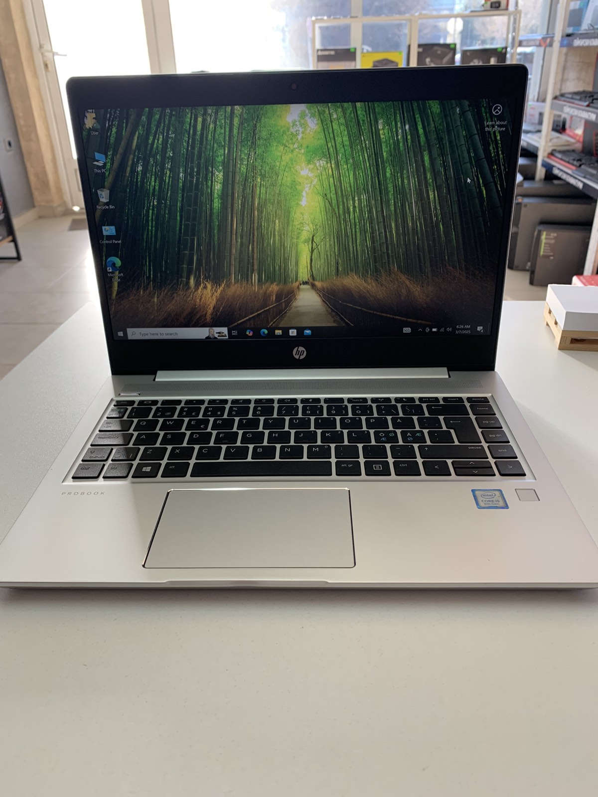 Реновиран лаптоп HP ProBook 440 G6