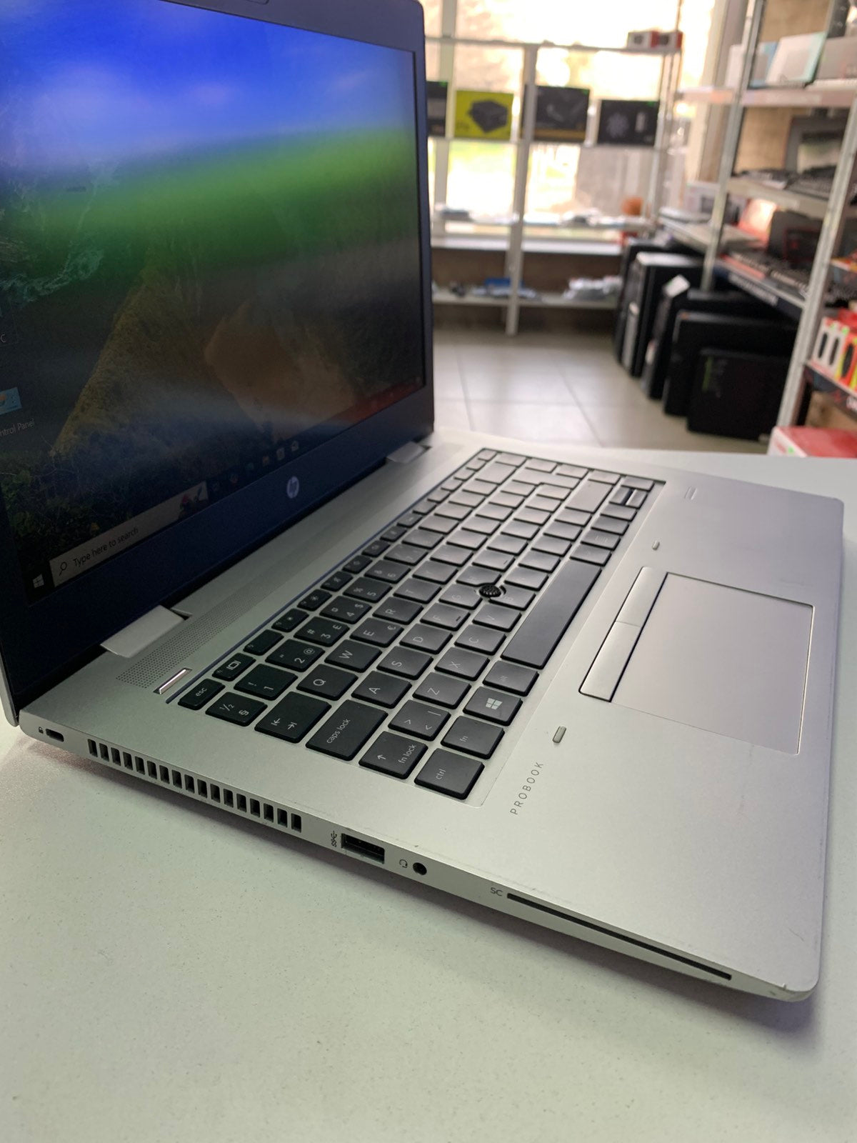 Реновиран лаптоп HP ProBook 640 G4
