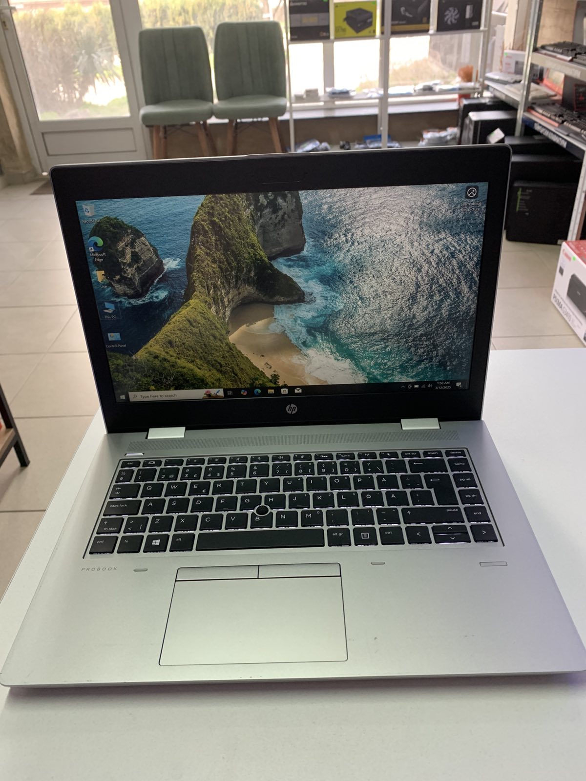Реновиран лаптоп HP ProBook 640 G4