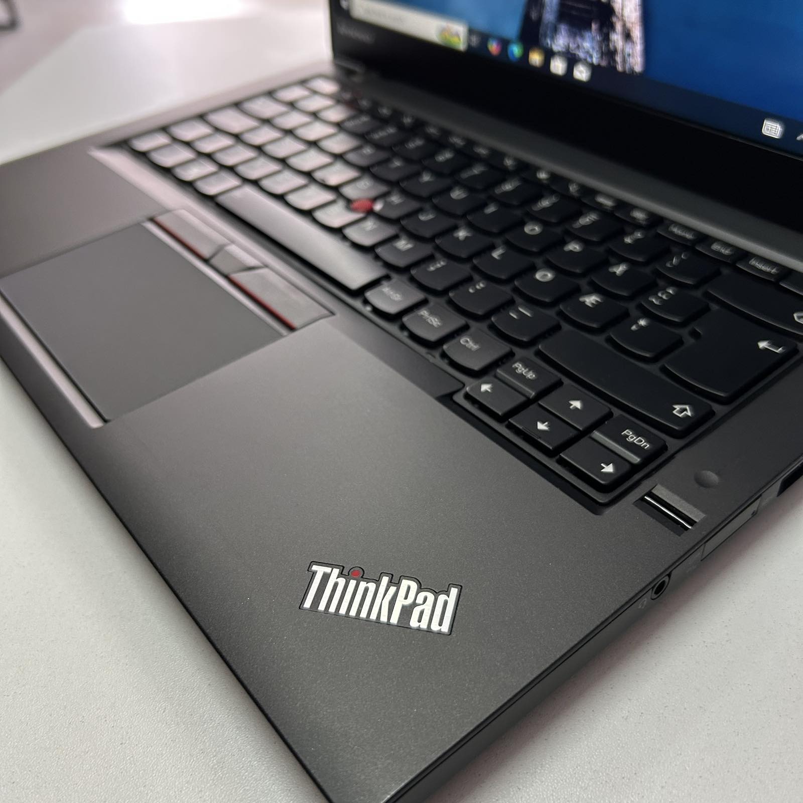 Реновиран лаптоп Lenovo ThinkPad T450s