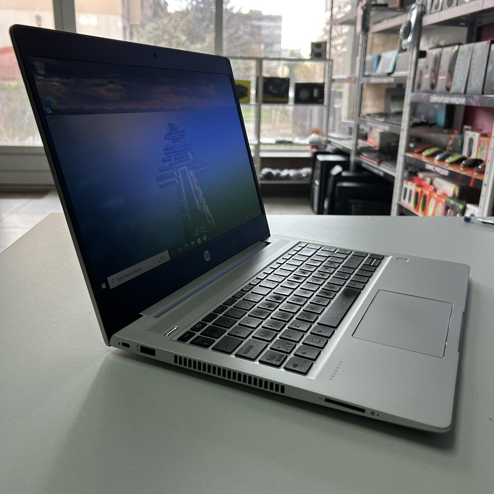 Реновиран лаптоп HP ProBook 445R G6
