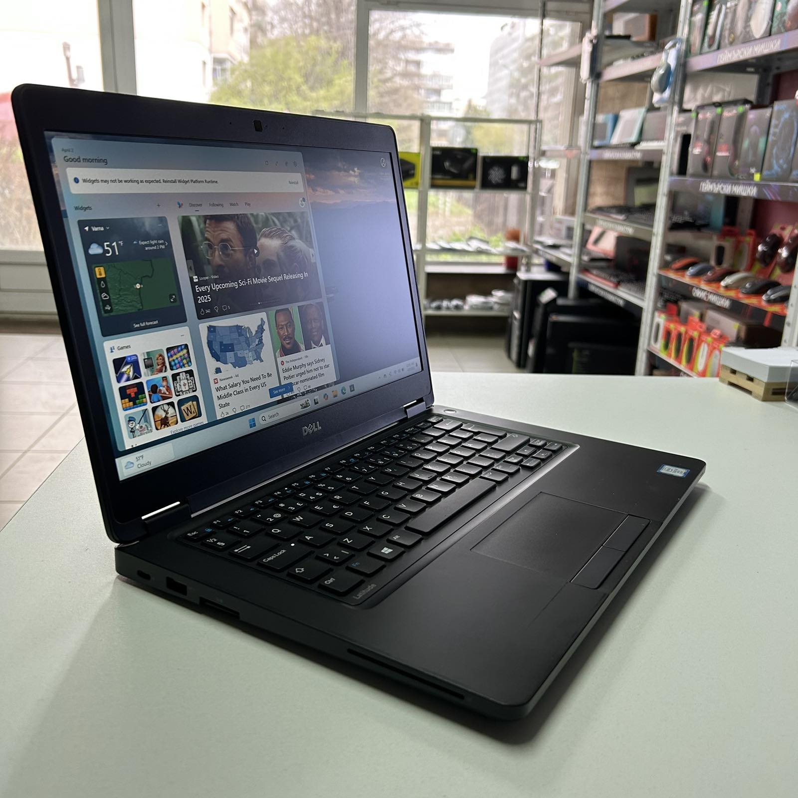 Реновиран лаптоп Dell Latitude 5480